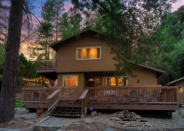 The Juniper Bear Lodge By Bnb Yosemite